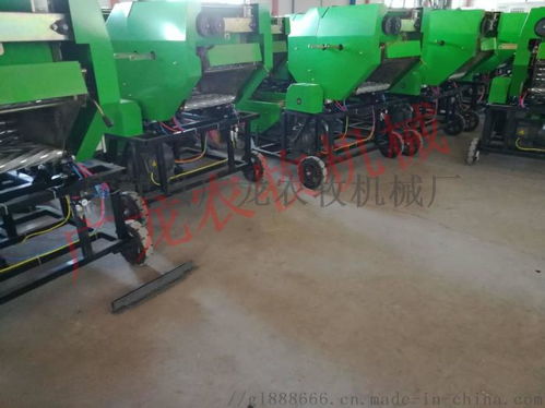 寧津縣廣龍農(nóng)牧機(jī)械廠 全自動打捆包膜機(jī)引領(lǐng)養(yǎng)殖青貯打包新潮流